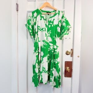 Vera Wang Green and White Midi Dress
